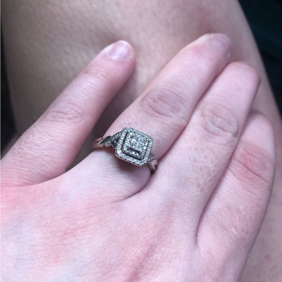 Neil lane ring - Picture 2 of 4